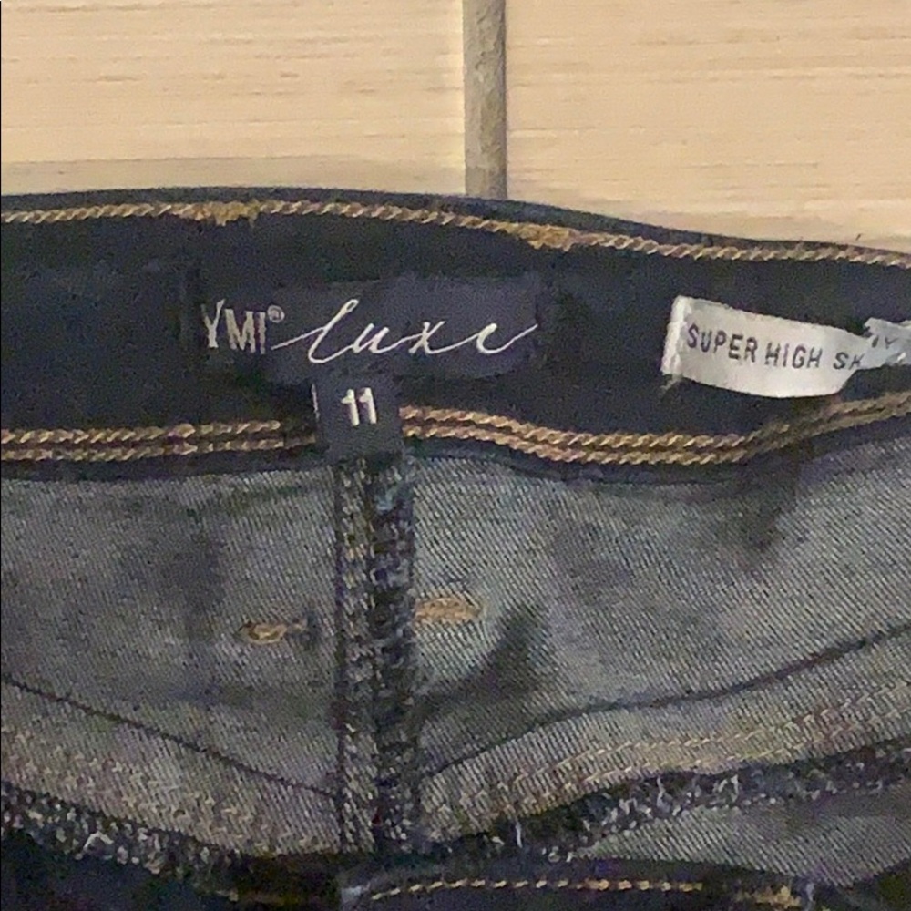 High waist jeans